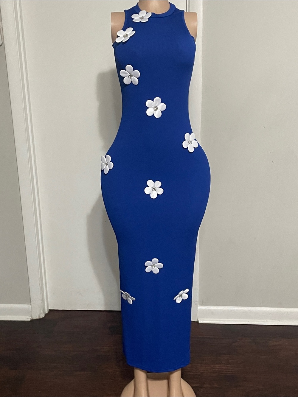 Sleek Royal Blue Sleeveless Maxi Dress with White Floral Accents